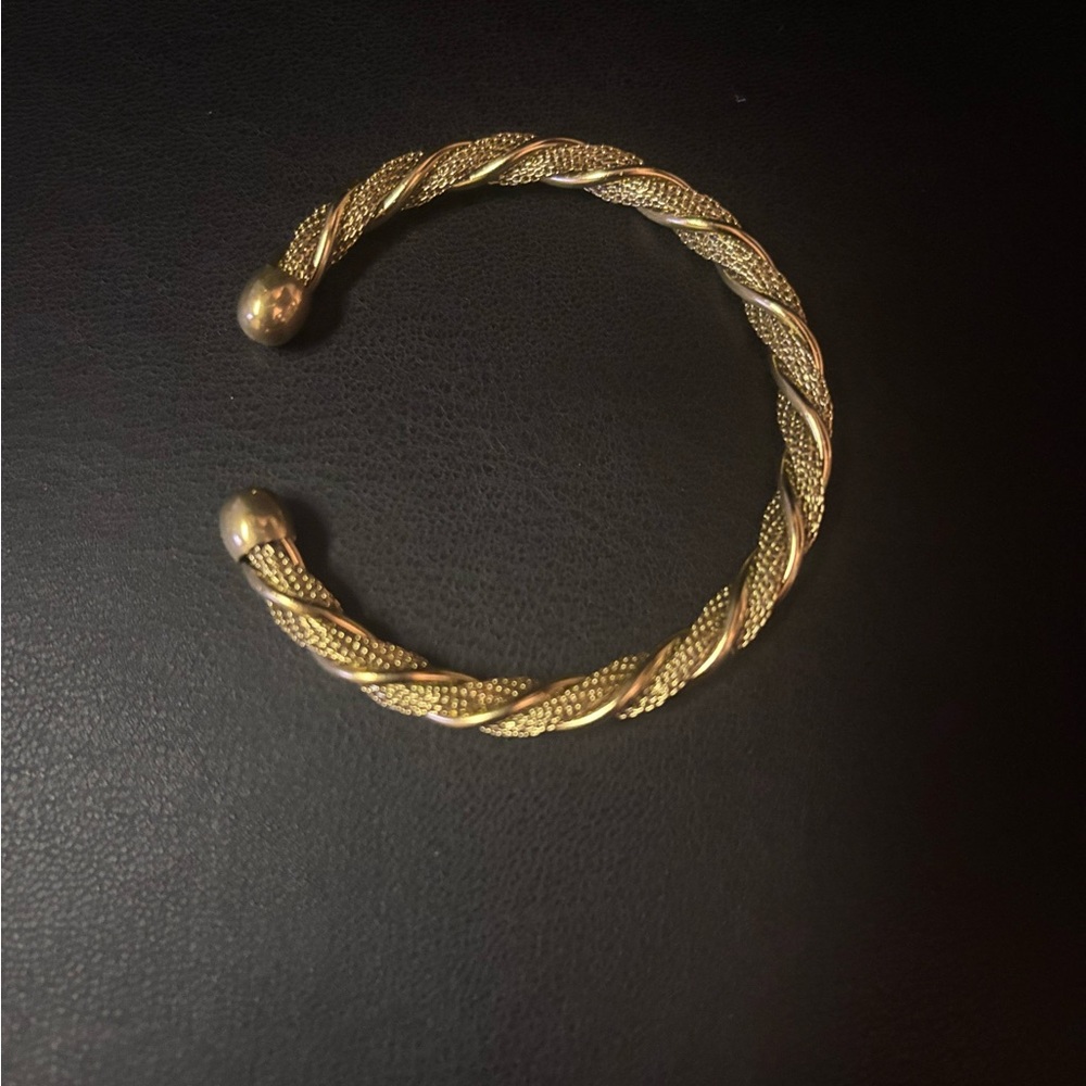 New Stainless Steel Gold Twisted Bangle